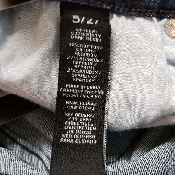 Fashion Nova "Your Turn" Ankle Jeans - Picture 7 of 7